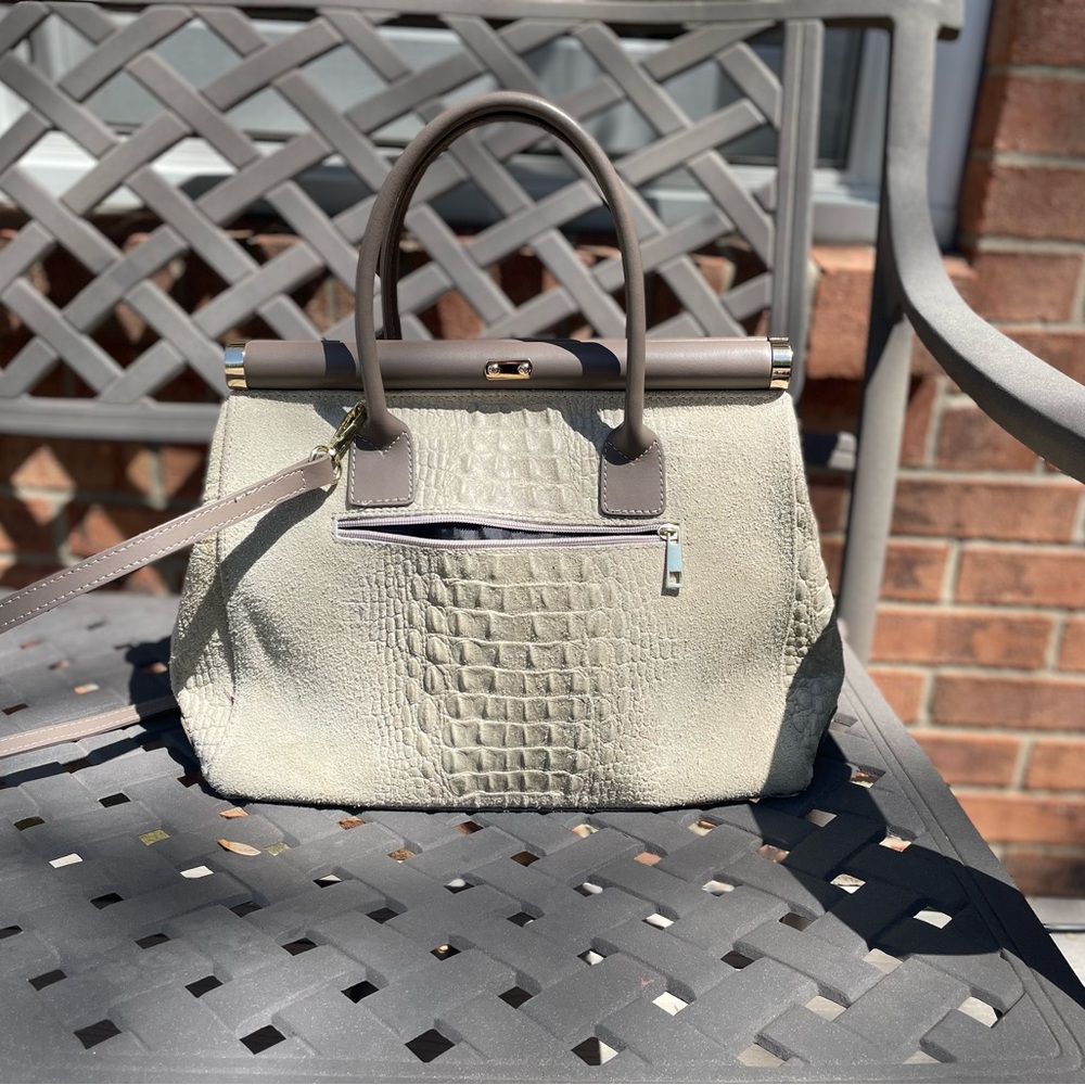 Vintage  Elegant Kelly Crocodile-Embossed Handbag - Taupe and tan - Picture 5 of 16